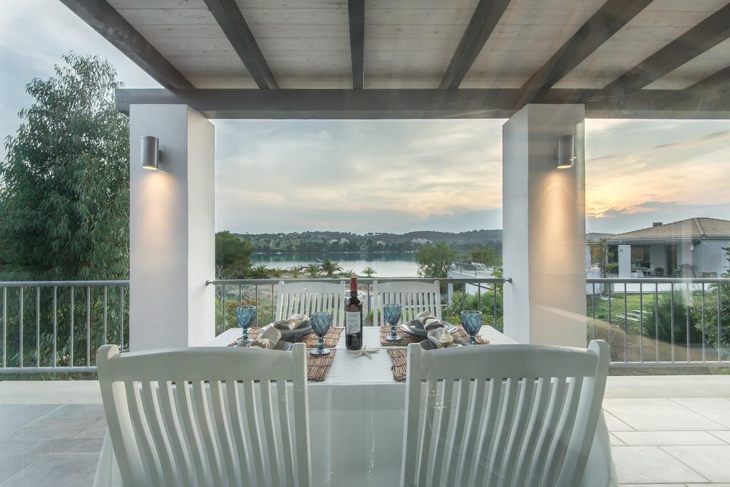 Minimal Sea View Maisonette Porto Heli Esterno foto